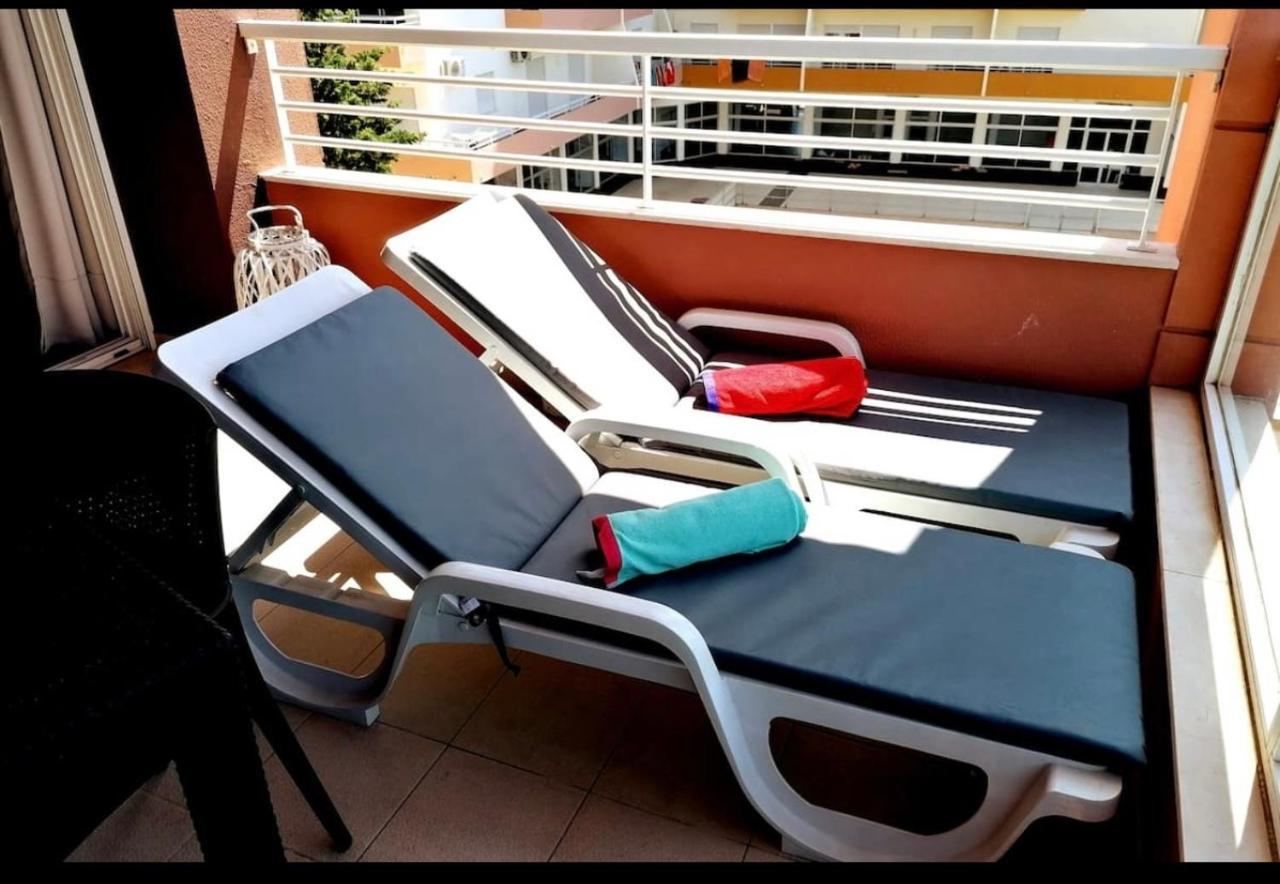 Beachfront Seaview Litoralmar Apt, Fast Wifi, Airco, Pool, Private Parking Portimão Esterno foto