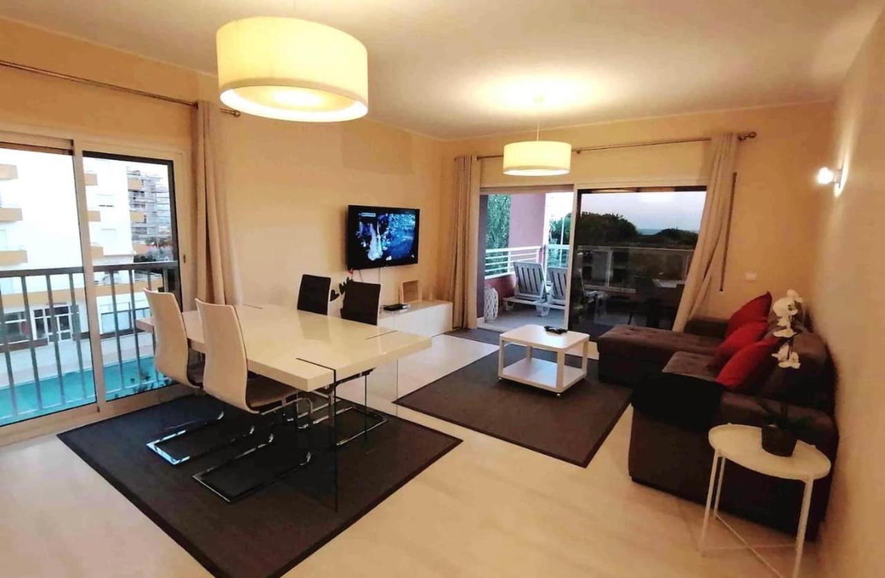 Beachfront Seaview Litoralmar Apt, Fast Wifi, Airco, Pool, Private Parking Portimão Esterno foto