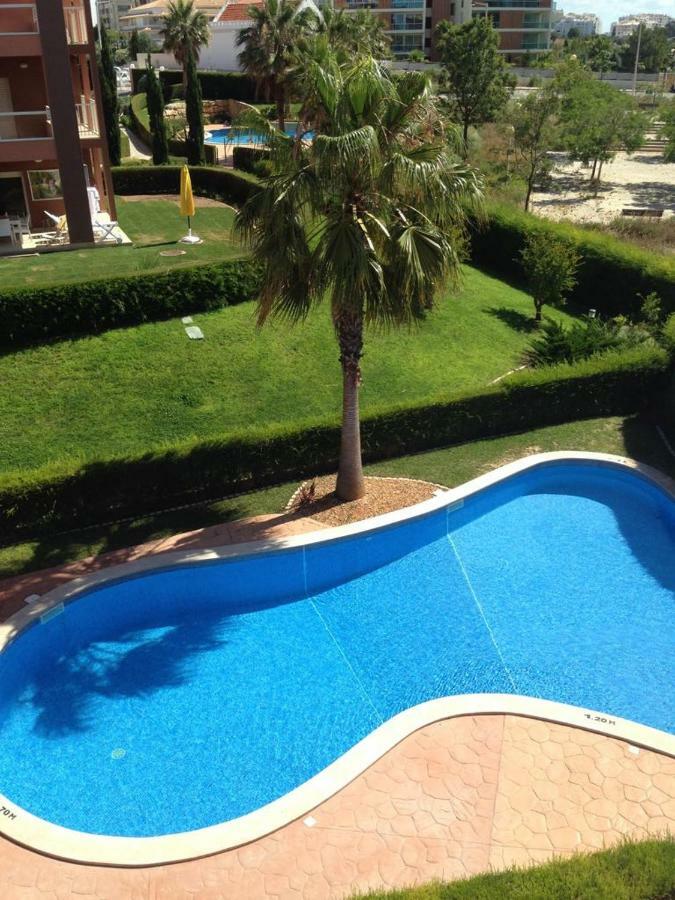 Beachfront Seaview Litoralmar Apt, Fast Wifi, Airco, Pool, Private Parking Portimão Esterno foto